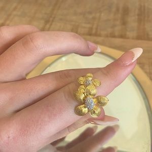 Gold plated vintage flower ring